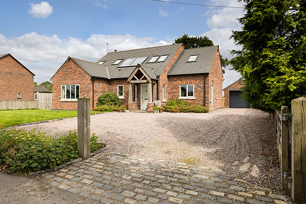 Darren Curry Architects — architectural project photograph 5 from the business website